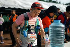 BIB: 
                            <button type="button" onclick="openModal(25267929)" class="btn btn-primary btn-sm float-right btn-popup" data-toggle="modal" data-target=".modal-high-quality">
                        <i class="fas fa-shopping-cart"></i> Add to Cart
                    </button>
                                            <button type="button" onclick="isThisMe(25267929, true)" class="btn btn-success btn-sm float-right btn-popup btn-isme hidden" data-toggle="tooltip" data-placement="bottom" title="นี่คือรูปของคุณใช่ไหม คลิกที่นี่เพื่อเอาเข้าอัลบั้ม">
                        <i class="fas fa-plus"></i> Add to album
                    </button>
                    <button type="button" onclick="isThisMe(25267929, false)" class="btn btn-warning btn-sm float-right btn-popup btn-isnotme hidden">
                        <i class="fas fa-ban"></i> Remove from album
                    </button>